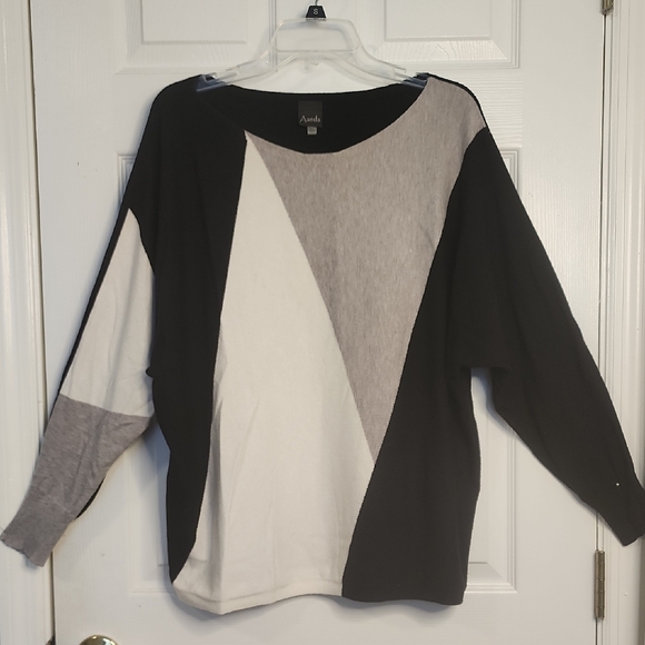 Amelia Women's Colorblock Sweater - Black, Gray, and White - Picture 1 of 9